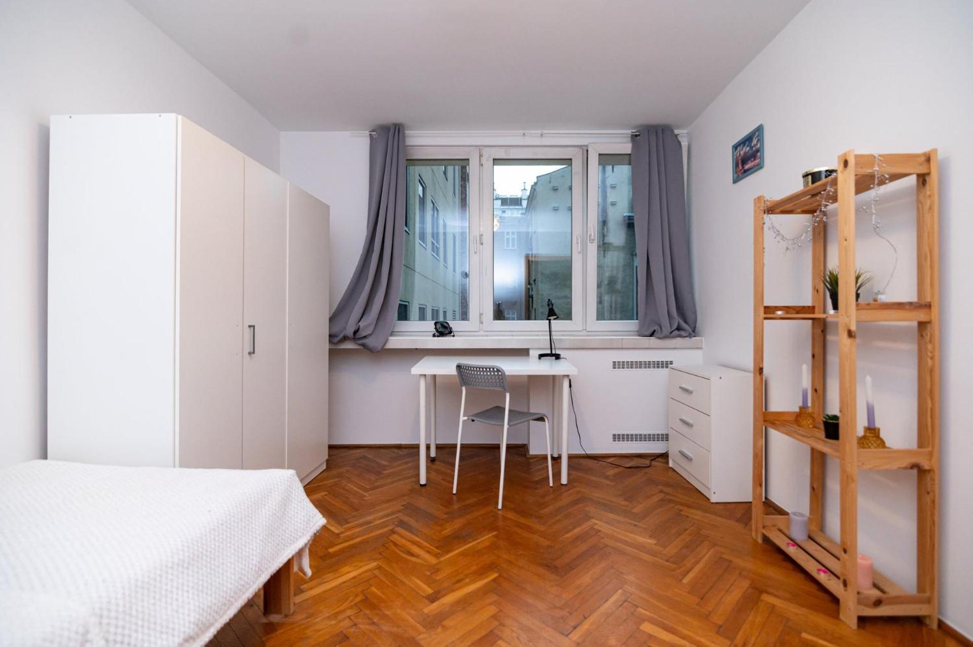 Regem Pokoje Nowogrodzka Warschau Buitenkant foto
